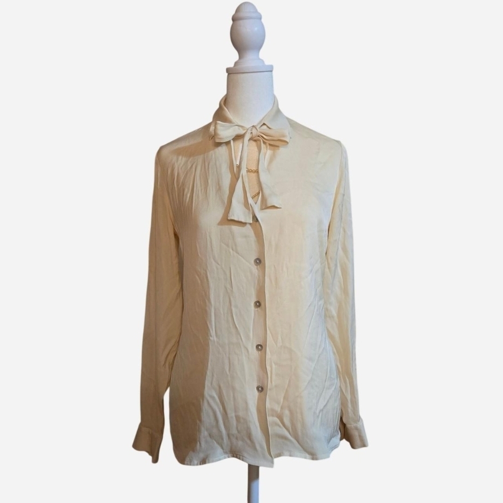 Dana Buchman Silk Cream Button-Up Blouse with Bow Detail Size 4
